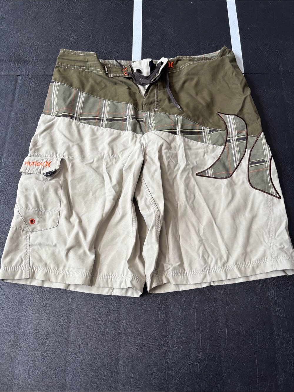Hurley Men’s Olive & Khaki Cargo Board Shorts